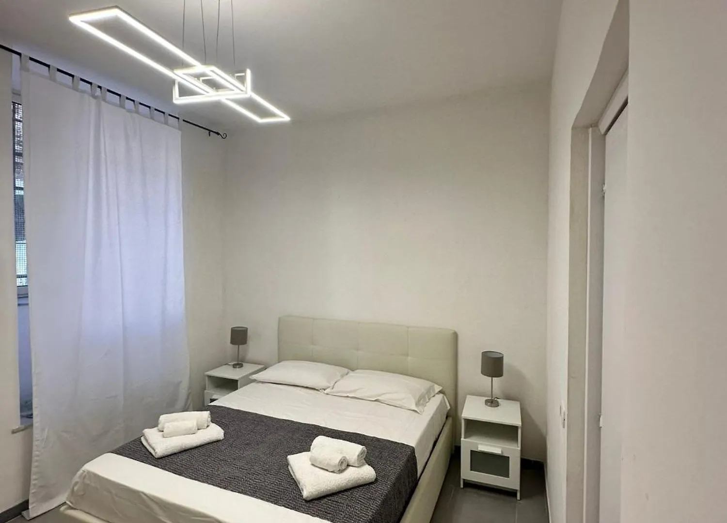 Hv Suites Decumanus Naples Apartment
